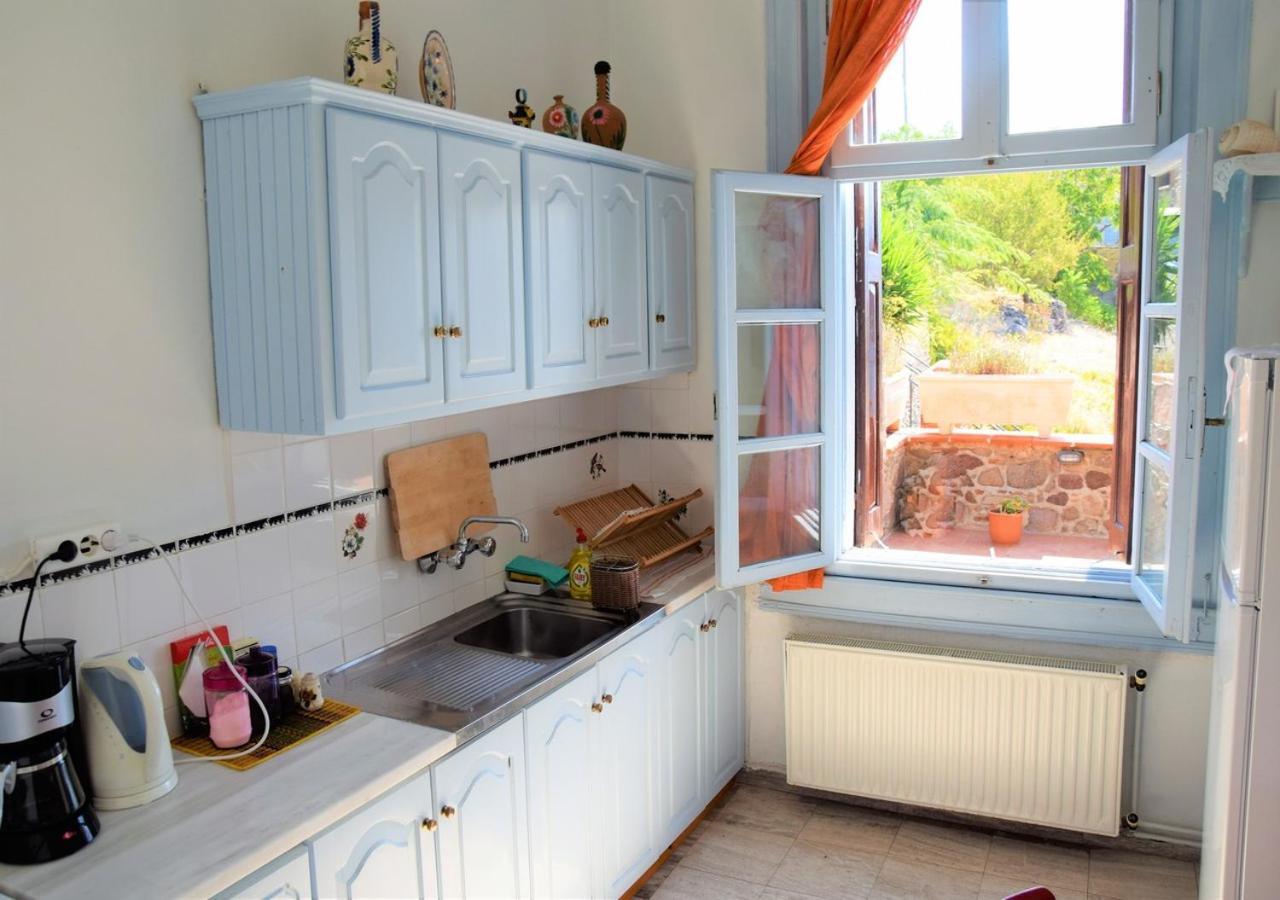 Villa Annie Mithimna Extérieur photo