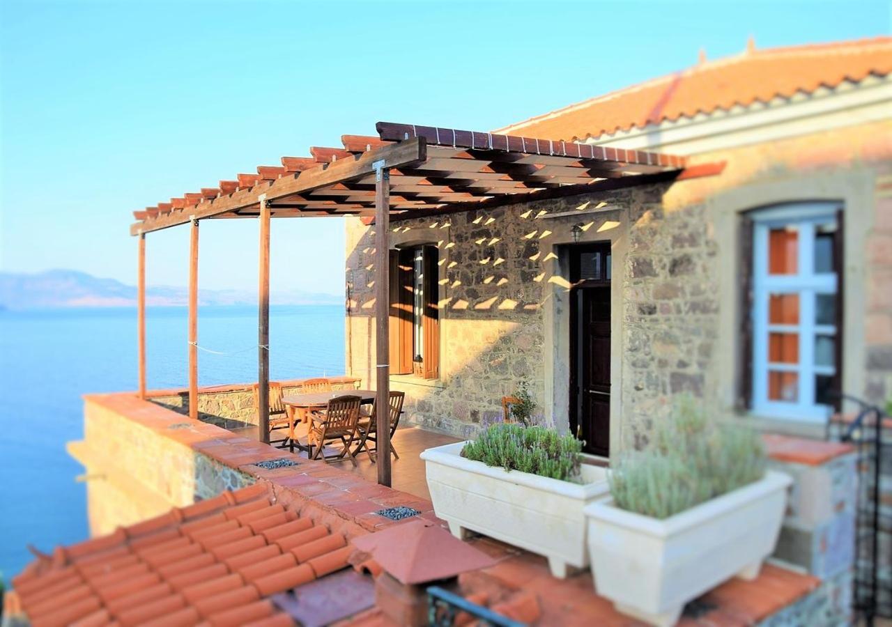 Villa Annie Mithimna Extérieur photo